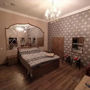 Oriental Tale In Old Cyti Баку